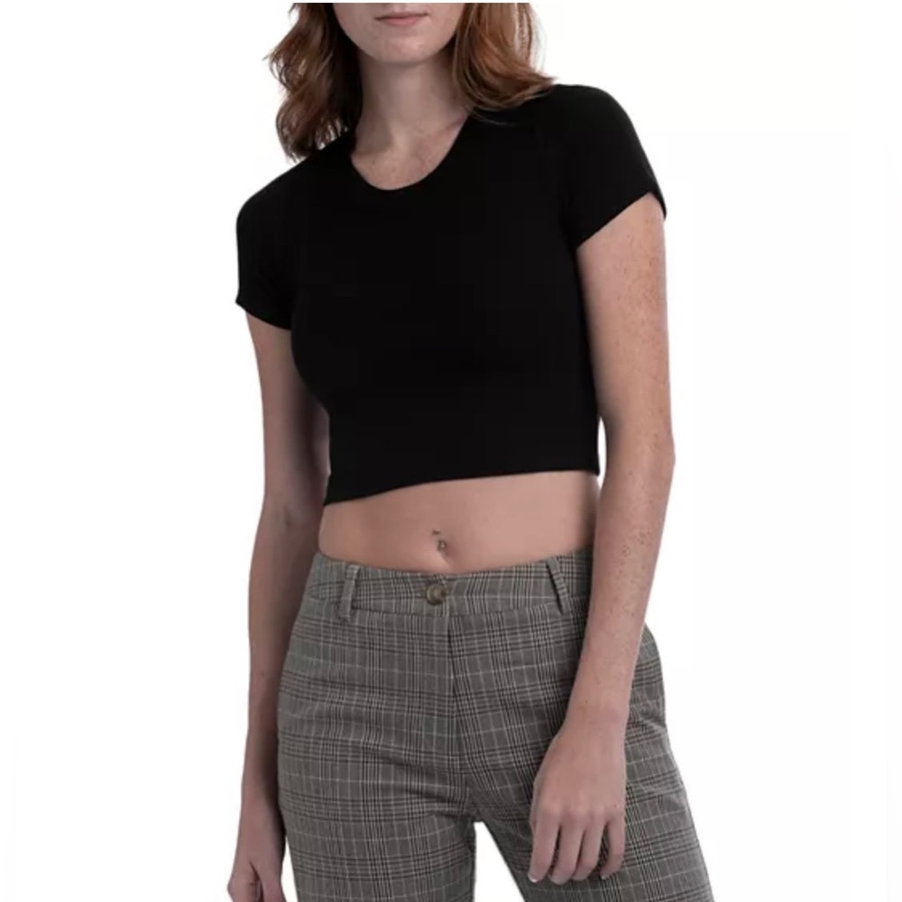 5 FOR $50 Fashion Nova cropped black ribbed tshirt